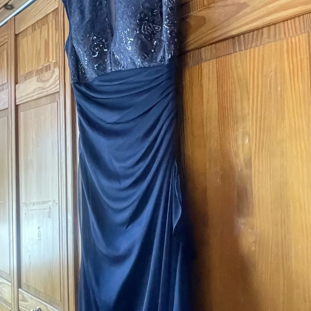 Special Occasion Dress - Picture 5 of 6